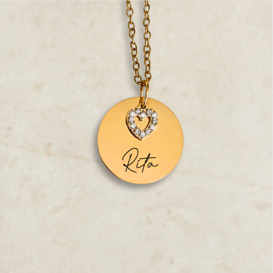 Ogrlica s gravurom i privjeskom srca