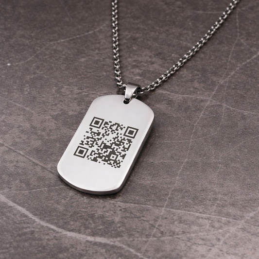 Muška ogrlica s gravurom QR kod-a